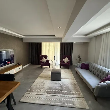 Luxury Terrace House In Appartement İzmir
