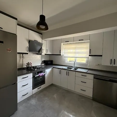 Appartement Luxury Terrace House In
